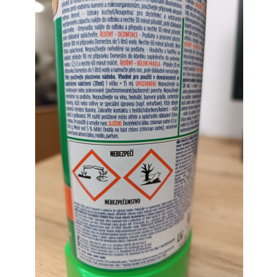 DOMESTOS dezinfekčný a čistiaci prostriedok - 750 ml